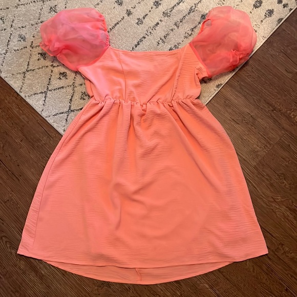 Dresses & Skirts - Coral Puff Sleeve Dress